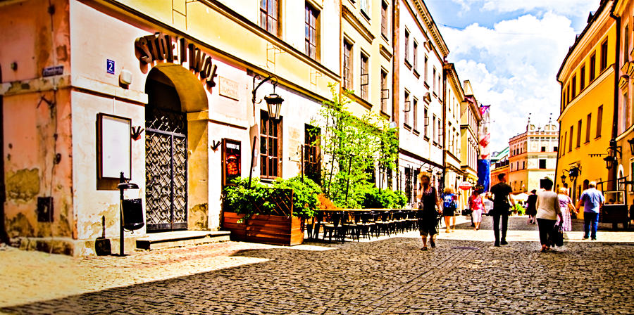 Do Rynku od Bramy Krakowskiej