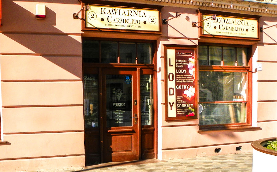 Dobre jedzenie kuchni polskiej w Lublinie, w lodziarni - kawiarni Carmelito