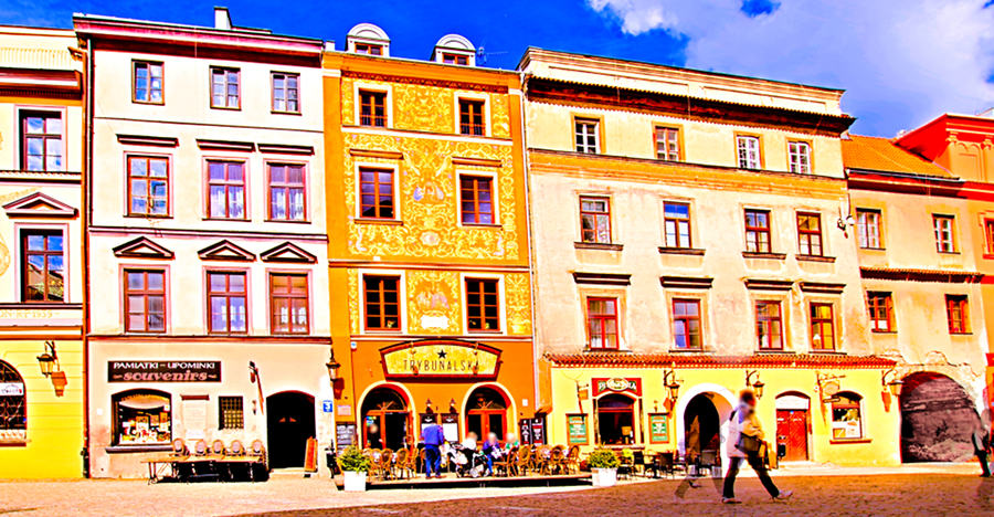 Pasaż kamienic z hotelem Trybunalska, na Starym Mieście w Lublinie - zdjęcie do galerii