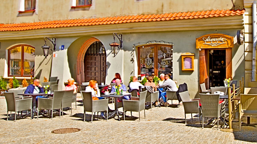 Ogródek kawiarni Akwarela Cafe w Lublinie - zdjęcie do galerii