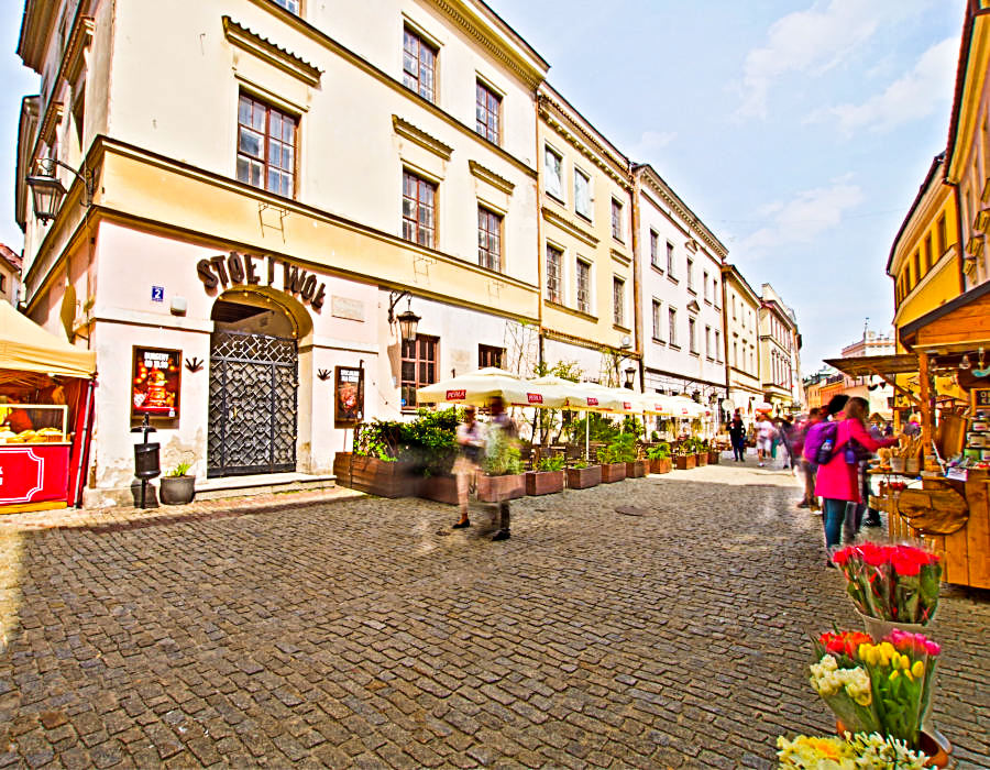 Restauracja Stół i Wół na Starym Mieście w Lublinie, z ul. Bramową - zdjęcie do galerii