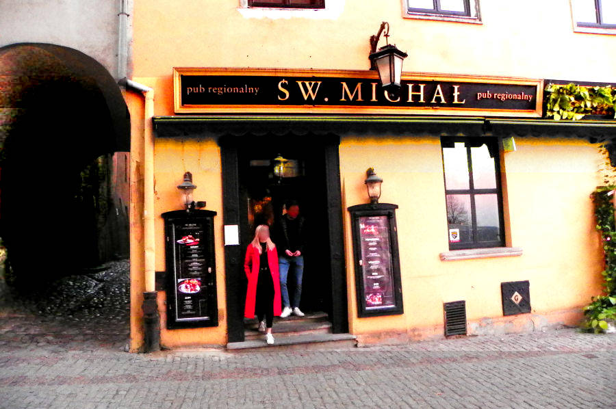 Św. Michał - pub regionalny przy ul. Grodzkiej w Lublinie - zdjęcie do galerii