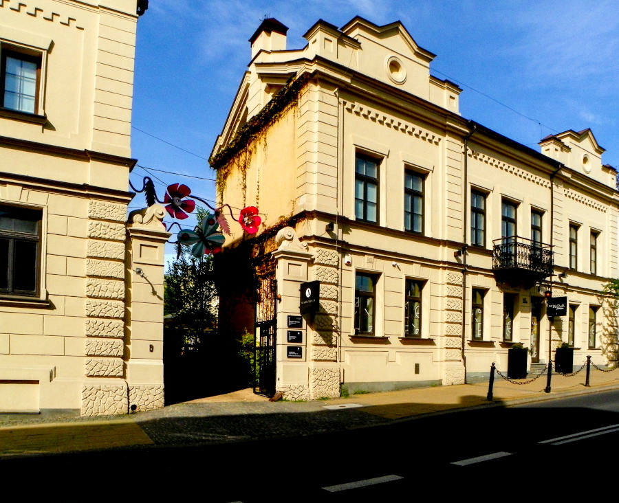 Brama do Apartamentów Browar Perła w Lublinie - zdjęcie do galerii