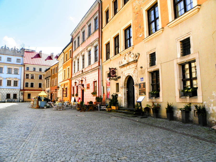 Restauracja Biesy w pierzei południowej Rynku w Lublinie - zdjęcie do galerii 