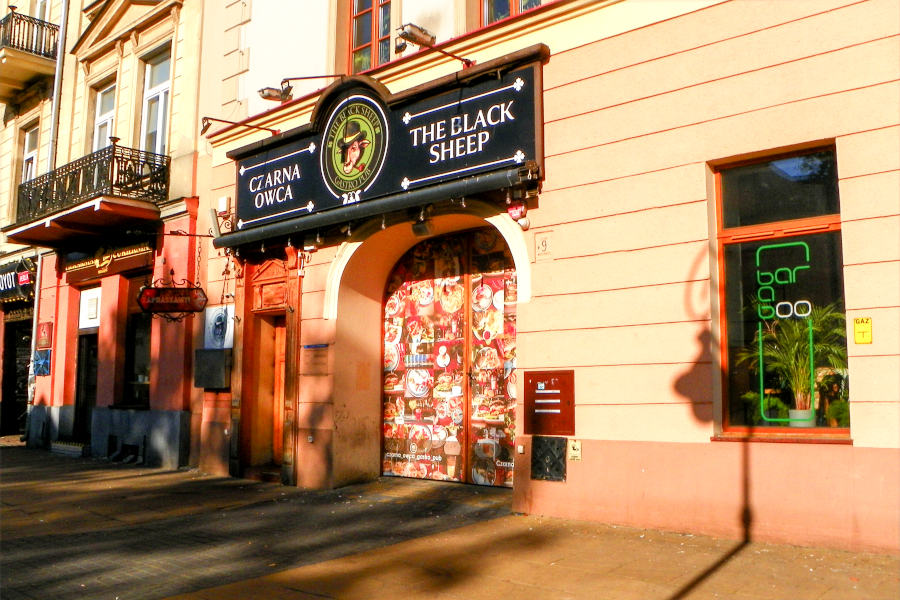 Czarna Owca Gastro Pub w centrum Lublina - zdjęcie do galerii