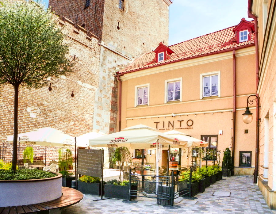 Tinto Wine Bar Restauracja przy Starym Mieście w Lublinie - zdjęcie do galerii