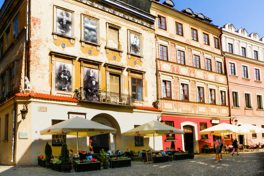 Mandragora, Żydowska Restauracja w Lublinie, na drugim planie zdjęcia do galerii 