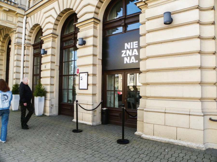 Restauracja Nieznana w Lublinie, z bliska - zdjęcie do galerii