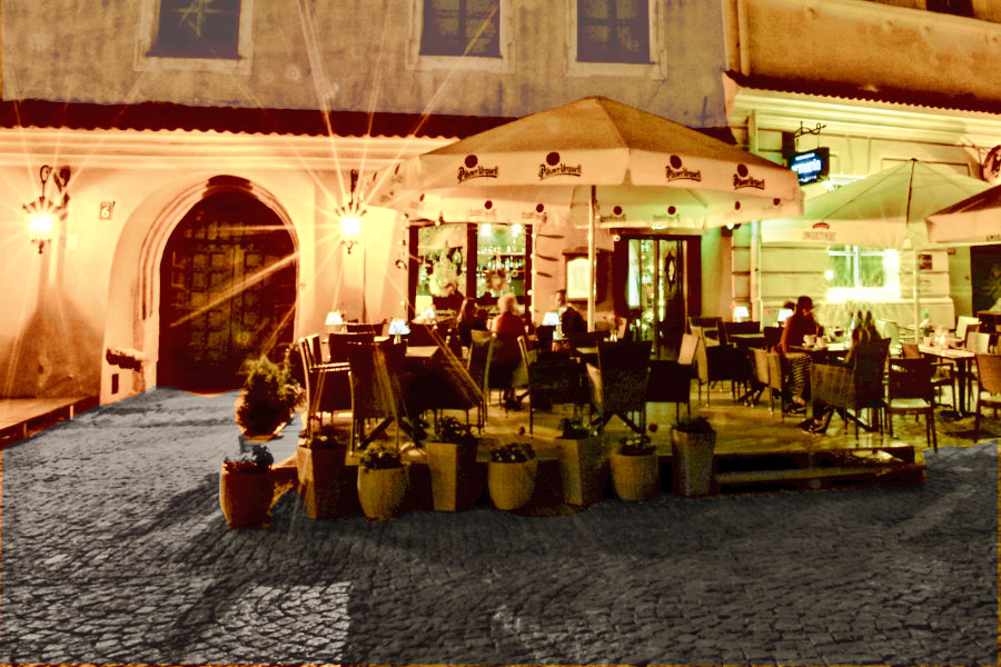 Akwarela Cafe w Lublinie nocą - zdjęcie do menu