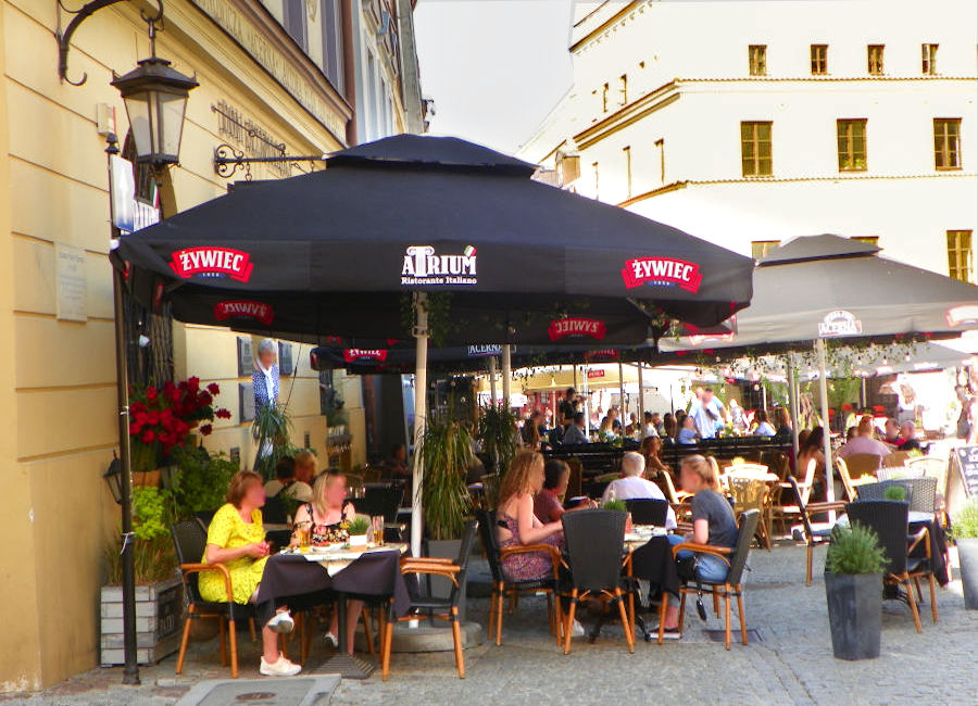 Ogródek Restauracji Atrium w Lublinie - zdjęcie do menu